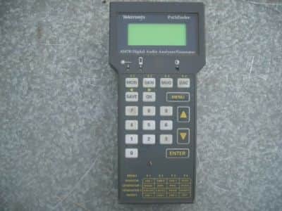 צב"ד    אלקטרוניקה     tektronix   am70