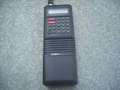 מכשיר  תדרים     uniden  bc200xlt