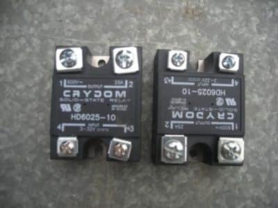 רכיבים   crydom  hd6025-10