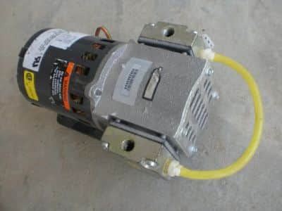 משאבה   cast  fasco