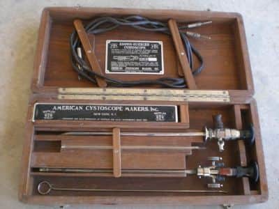 מיכשור  רפואי   brown - buerger  cystoscope