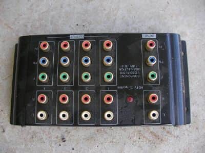 רכיבים   hdtv compatible