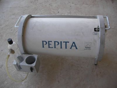 מכשיר  טיפול  בעור   petita - c
