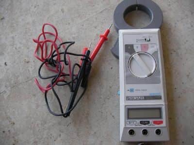 soar  2200  clamp  tester