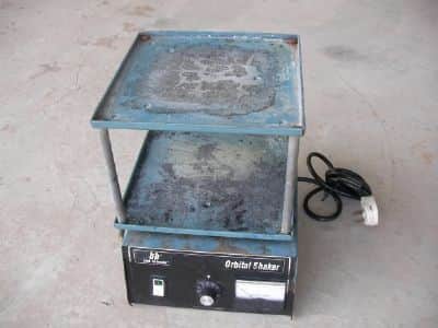 שייקר  קומותיים   orbital  shaker