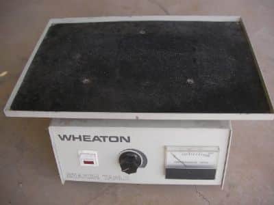 שייקר   wheaton  shaker  table