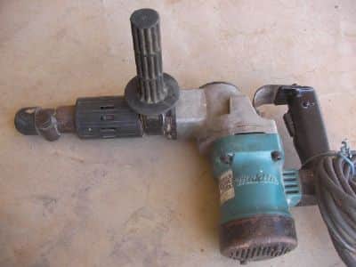 פטיש  חציבה   makita  hm0810b