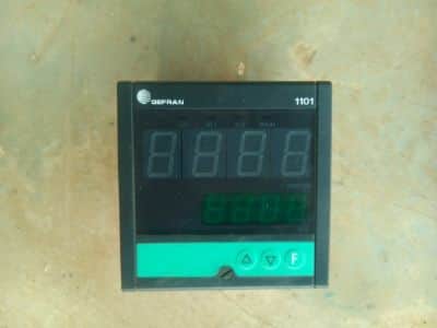 בקר  טמפרטורה   gefran  1101