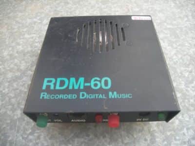 תקשורת  וטלפונים     rdm - 60