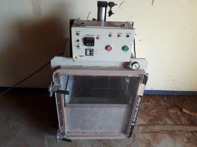 תא  ואקום  עם  מכבש  וחימום  abbess  instruments