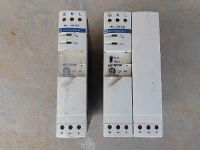 שנאי  לוח  חשמל  schneider  abl 7