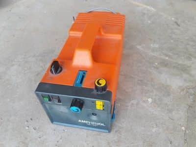 מכונה  חשמלית  לקילוף  חוטים  amphenol  fe 0300