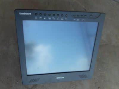 לוח  אינטראקטיבי  hitachi  t-17sxlg