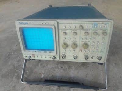 אוסילוסקופ  tektronix  2440