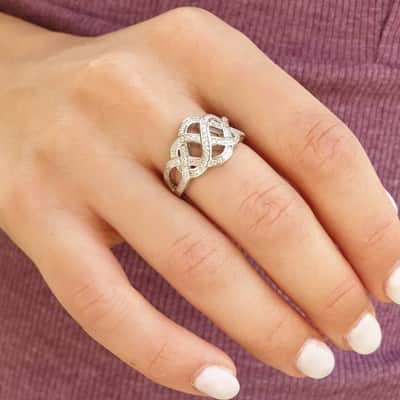 טבעת טרייבל כסף משובץ