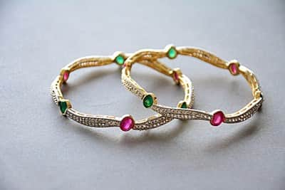 thumbnail_jewellery-1175532_960_720
