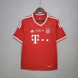 באיירן מינכן בית 13/14