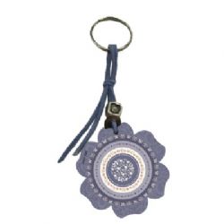 מחזיק מפתחות פרח