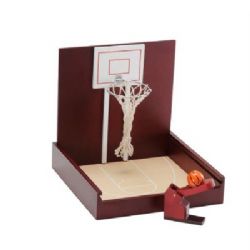 משחק מנהלים מגרש כדורסל