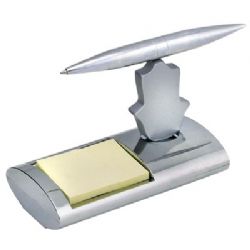 מעמד חמסה מוכסף עם עט מסתובב וממו סטיק.