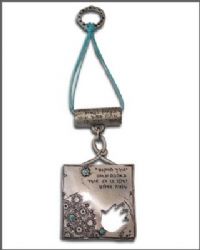 מובייל שונה ומיוחד,ניתן למיתוג,מגיע בקופסאת מתנה