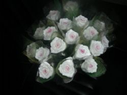 סבון פרח לבן נצנצים מתנה לכל אירוע,ניתן להוסיף לוג