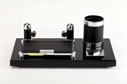 מעמד שולחני למנהלים